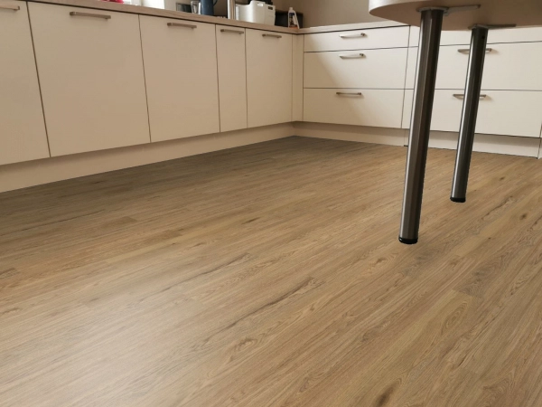 Epoca Oak Dark Almond