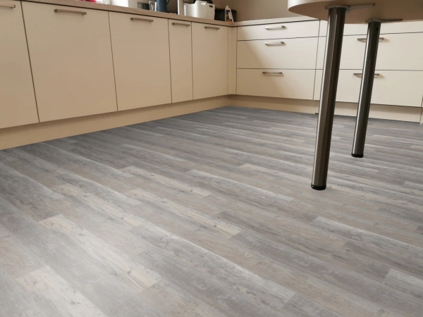 Enia Nantes und Nauders Rustic Grey